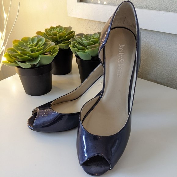 KELLY & KATIE- Blue patent peep-toe pumps - Picture 1 of 5